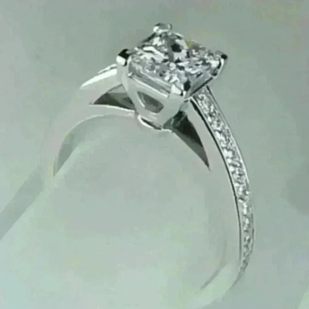 New Silver Princess 👸 💍 - Picture 4 of 5